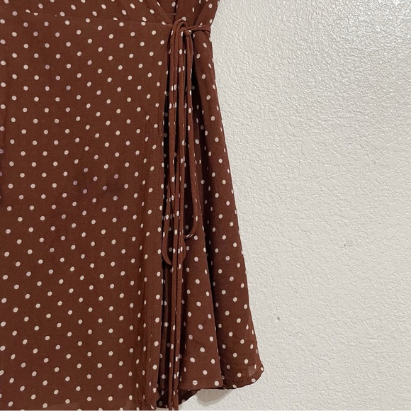 Reformation Lucky Wrap Mini Dress in Cappuccino Brown & White Polka Dot Print - Picture 8 of 14